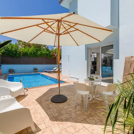 Villa Lela Serena By Ezoria Villas Protaras Exterior photo
