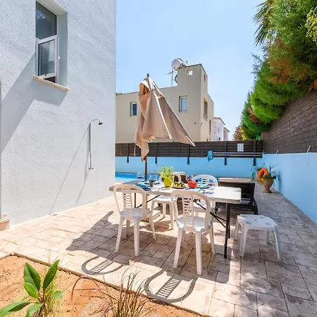 Villa Lela Serena By Ezoria Villas Protaras Exterior photo